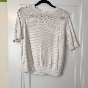 Uniqlo White 1/2 sleeve Sweater